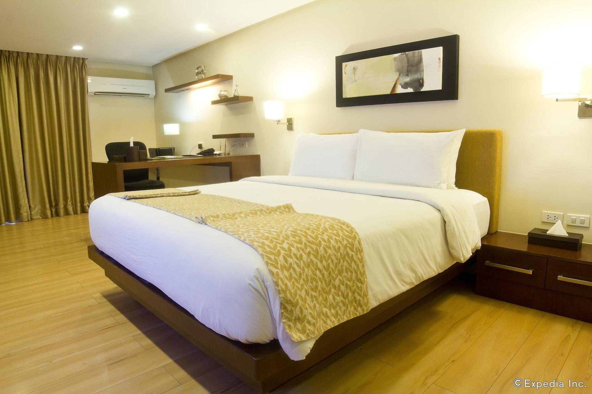Parque Espana Residence Hotel Muntinlupa City Buitenkant foto