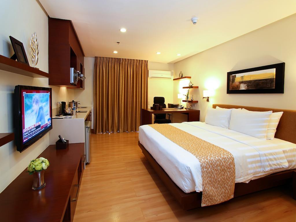 Parque Espana Residence Hotel Muntinlupa City Buitenkant foto