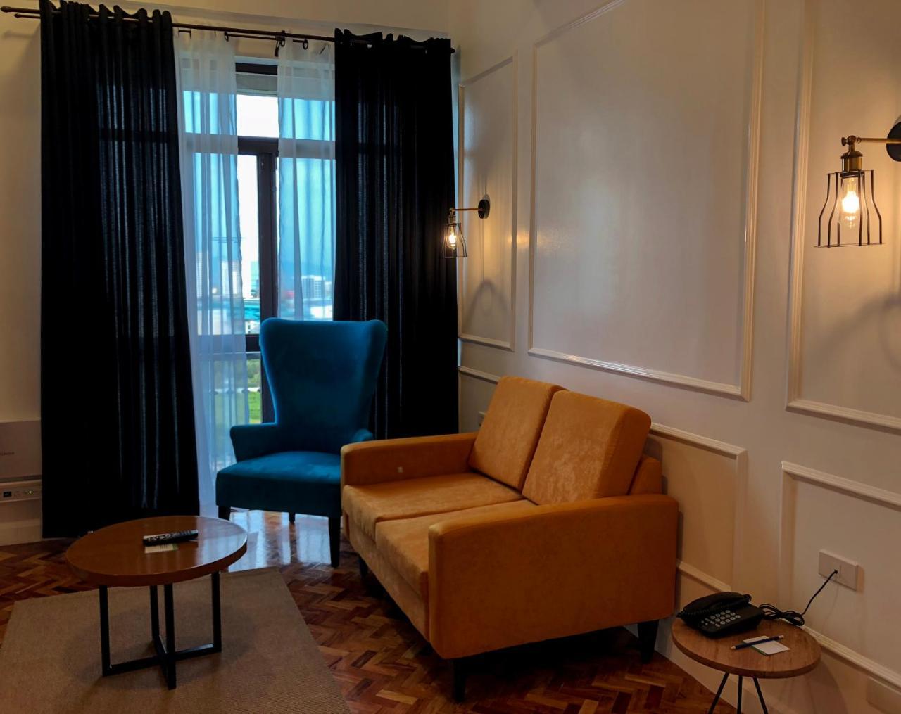 Parque Espana Residence Hotel Muntinlupa City Buitenkant foto