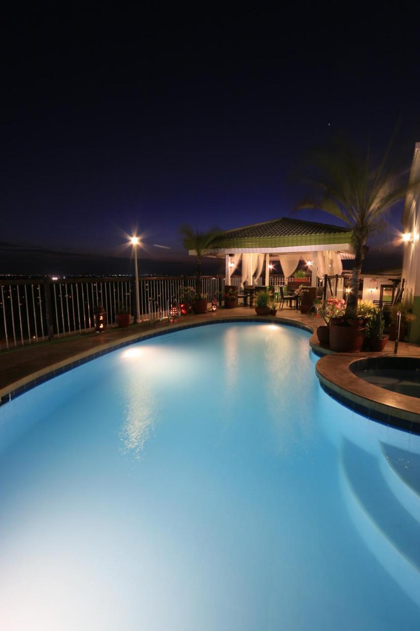 Parque Espana Residence Hotel Muntinlupa City Buitenkant foto